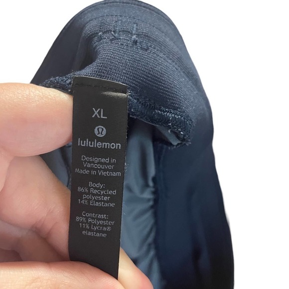 LULULEMON T.H.E. Short Linerless in Heather Allover Iron Blue True Navy - Picture 8 of 13